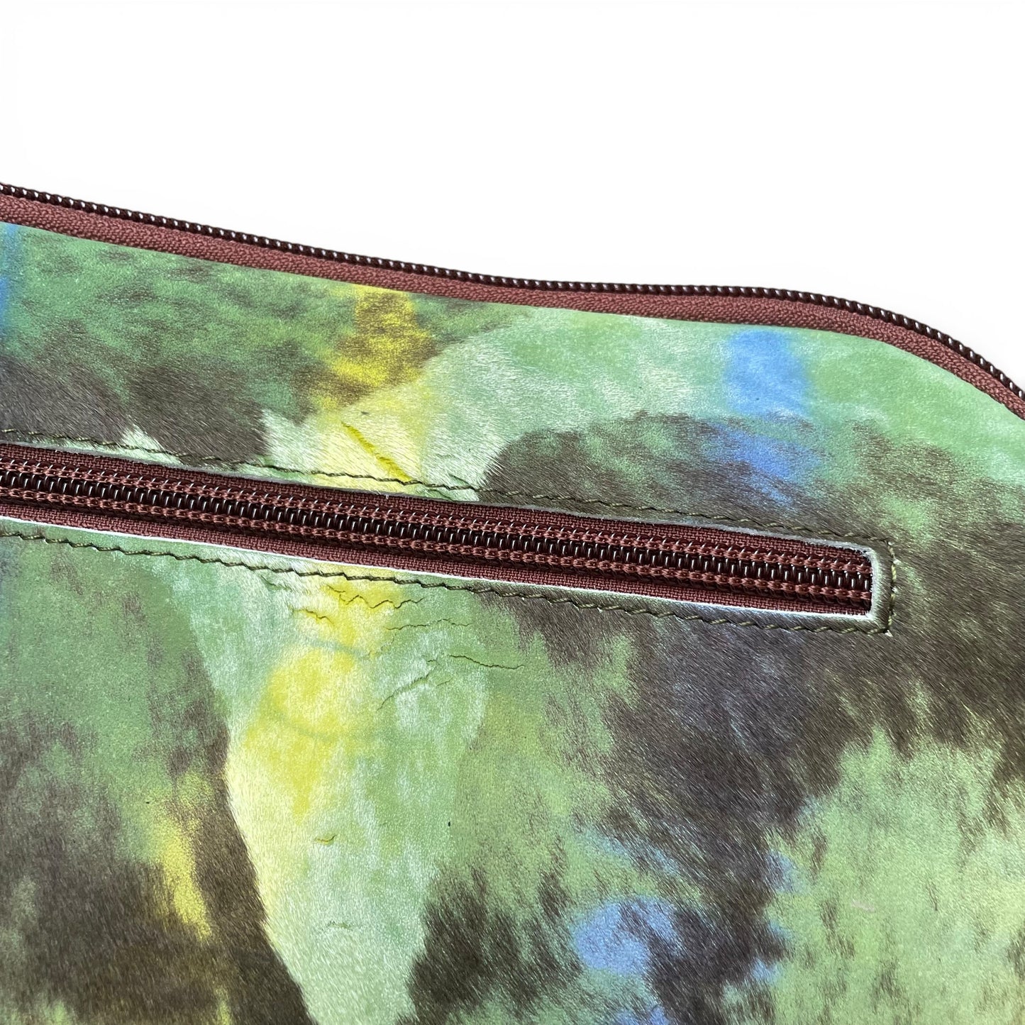 Jungle Shift Banana bag w/ recycled plastic hardware