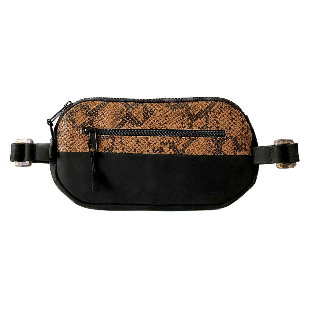 Vipers Lounge Banana Bag