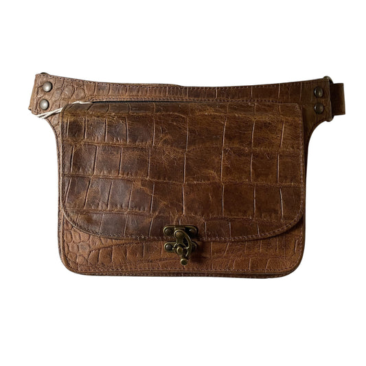 Terrenal Crossbody Bag